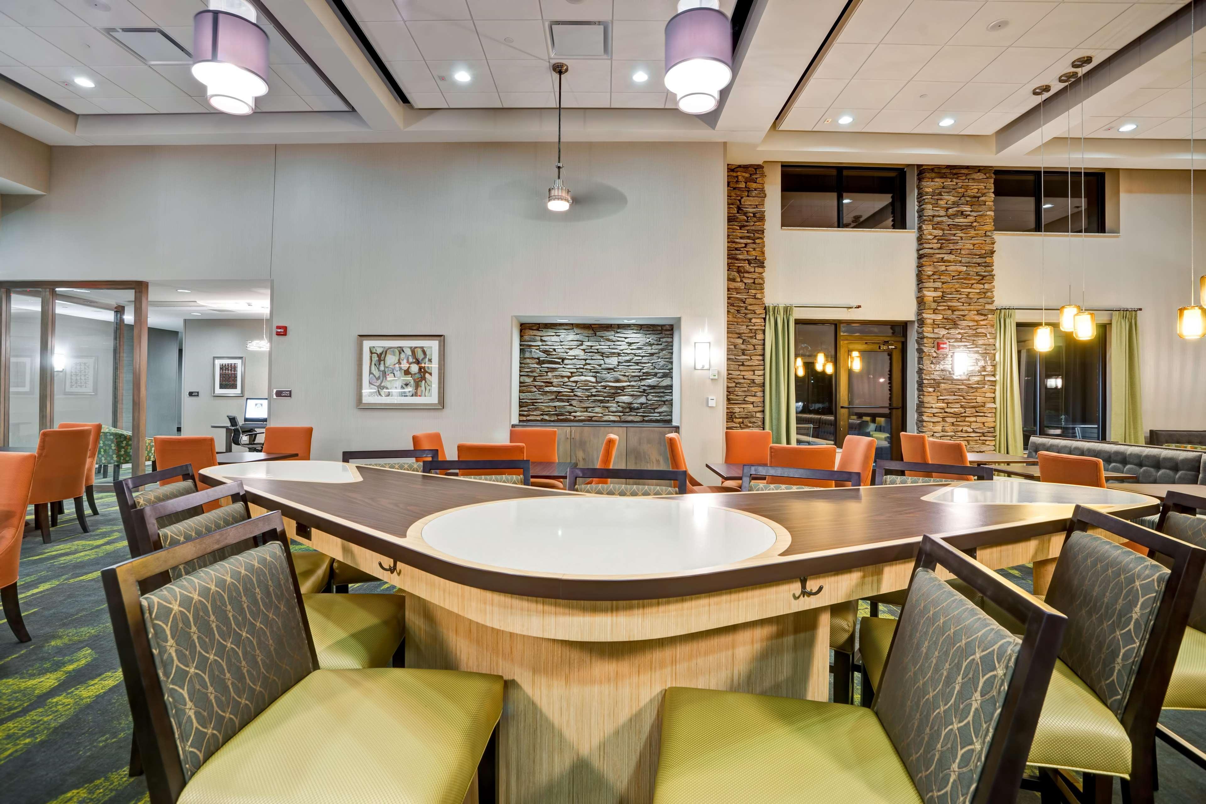 Homewood Suites By Hilton Christiansburg Bagian luar foto