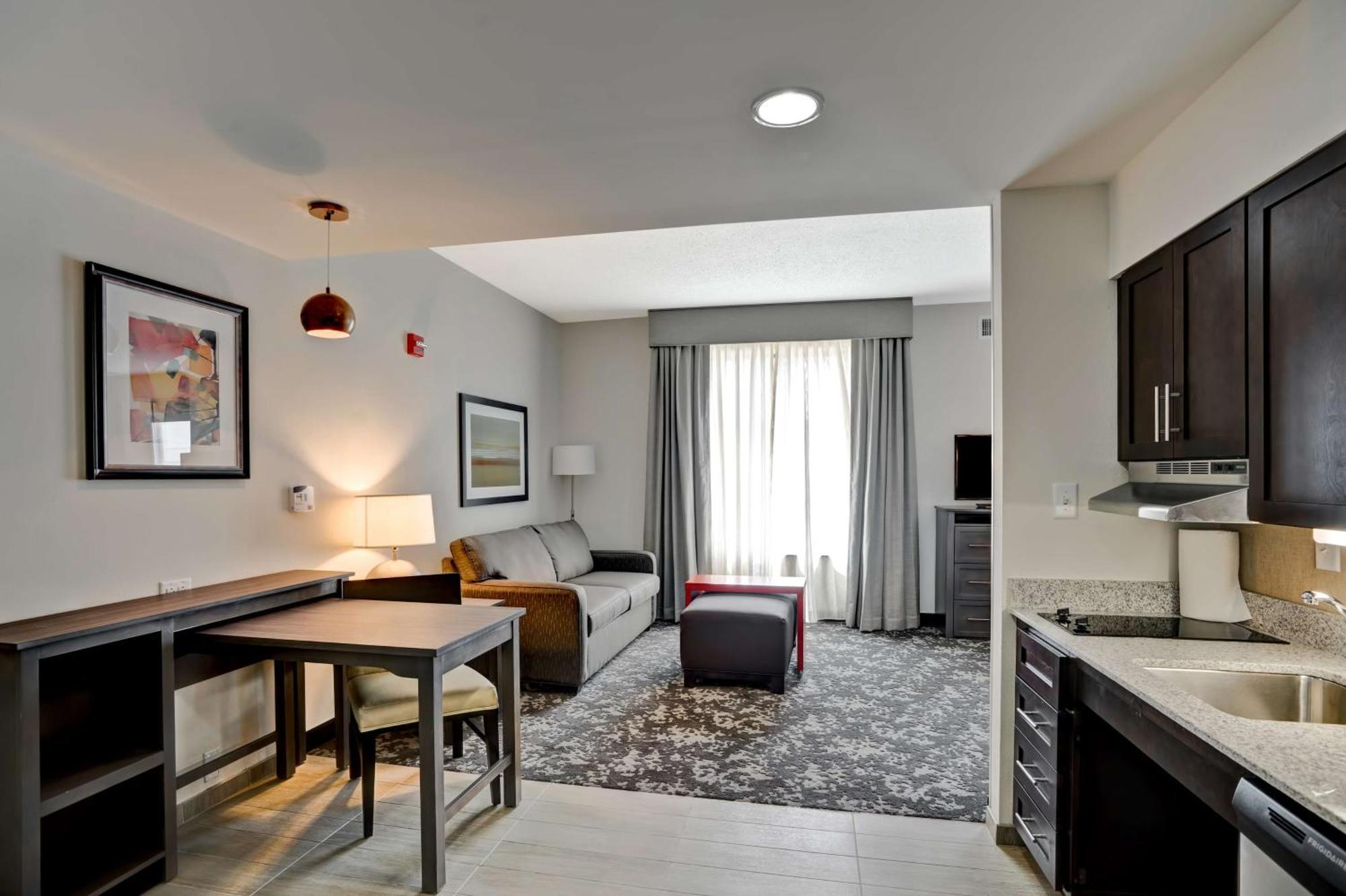 Homewood Suites By Hilton Christiansburg Bagian luar foto